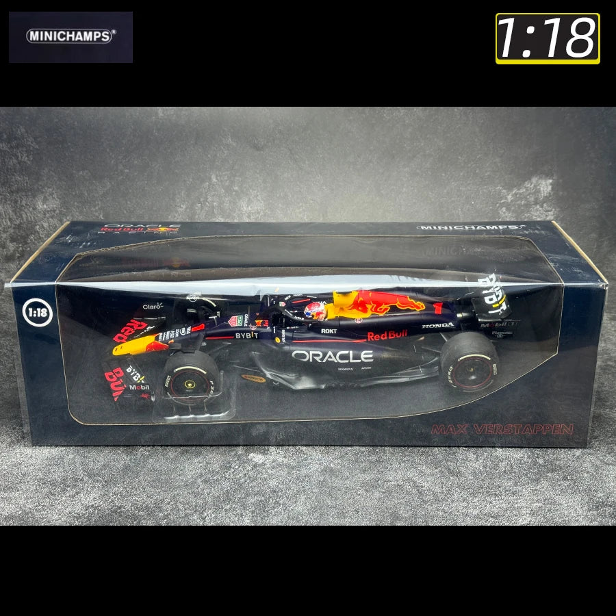 1:18 F1 RED BULL RB20 2024