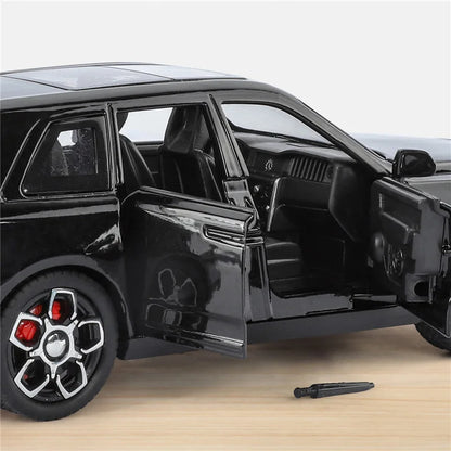1:32 Rolls Royce Cullinan 2025
