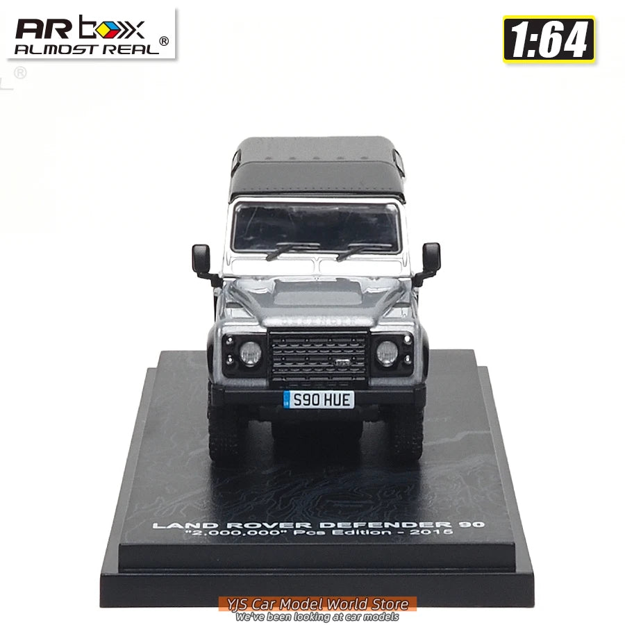 1:64 Land Rover Defender 90  2015