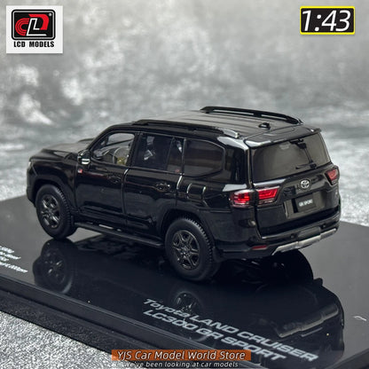 1:43  Toyota Land Cruiser LC300