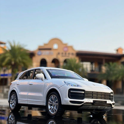 1:32 Porsche Cayenne Turbo
