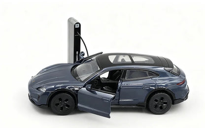 1:36 Porsche Taycan Turbo S Coupe