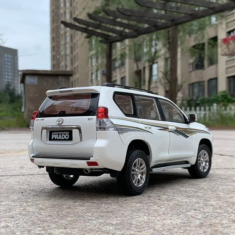1:18 Land Cruiser Prado