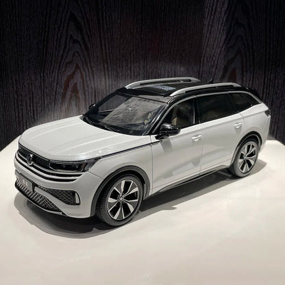 1:18 2023 Volkswagen Tavendor