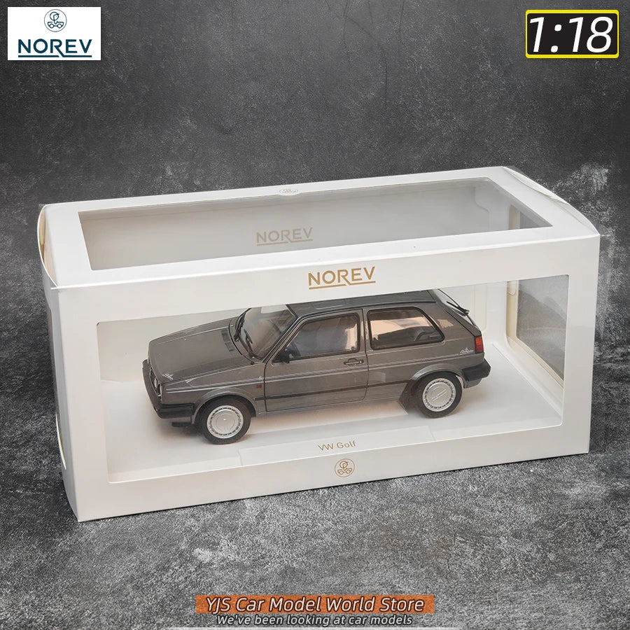 1:18 Volkswagen 1989 Golf Champion