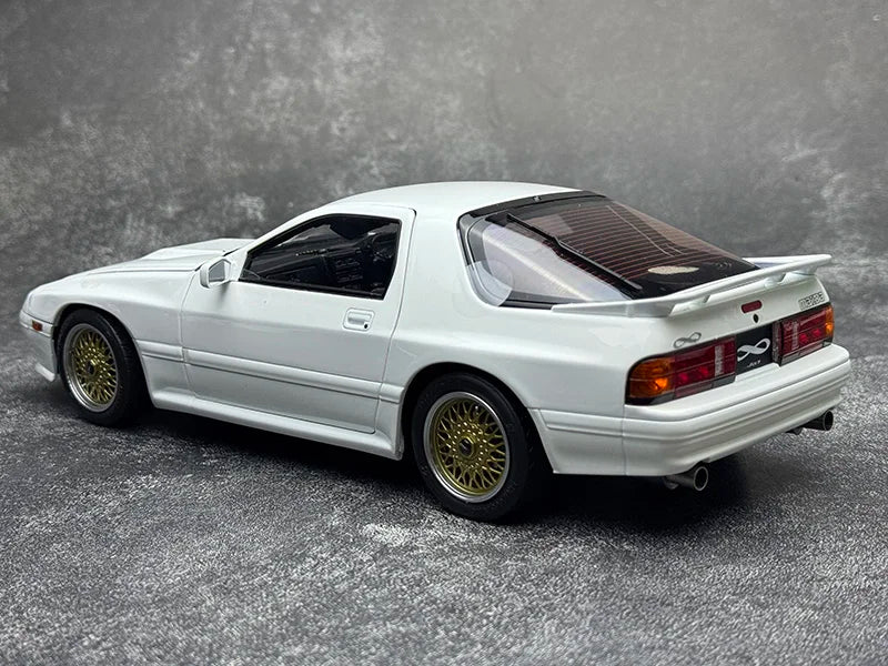 1:18 Mazda RX7 FC3S 1989