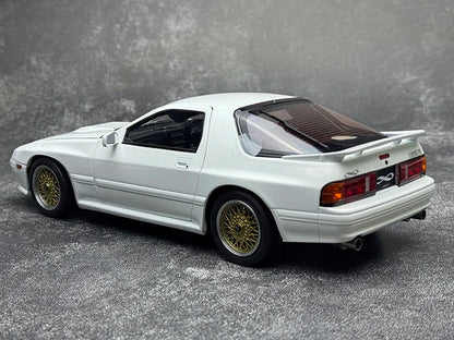 1:18 Mazda RX7 FC3S 1989