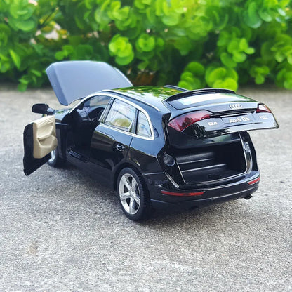 1:32 Audi Q5