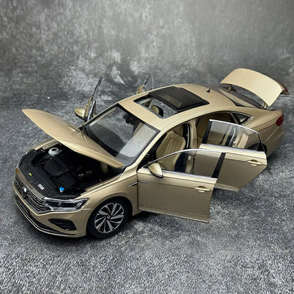 OEM diecast model 1:18 scale VW NEW PASSAT 2022 metal car model static display holiday gift