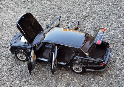 1:18 Toyota Century