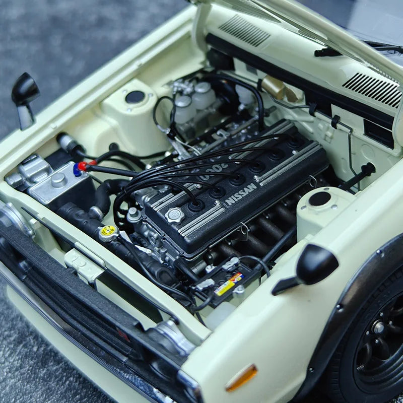 1:18 Nissan Skyline 2000 GT-R (KPGC110)