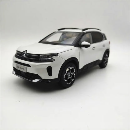 1:18 Citroen C5 BEYOND