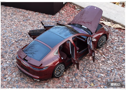 1:18 Porsche Panamera