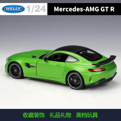 1:24 Mercedes-Benz AMG GTR
