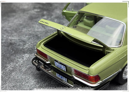 1:18 Mercedes-Benz 450 SEL