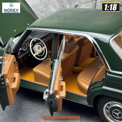 1:18 Mercedes-Benz 200 1968