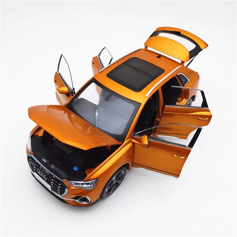 1:18 Audi Q3 2019