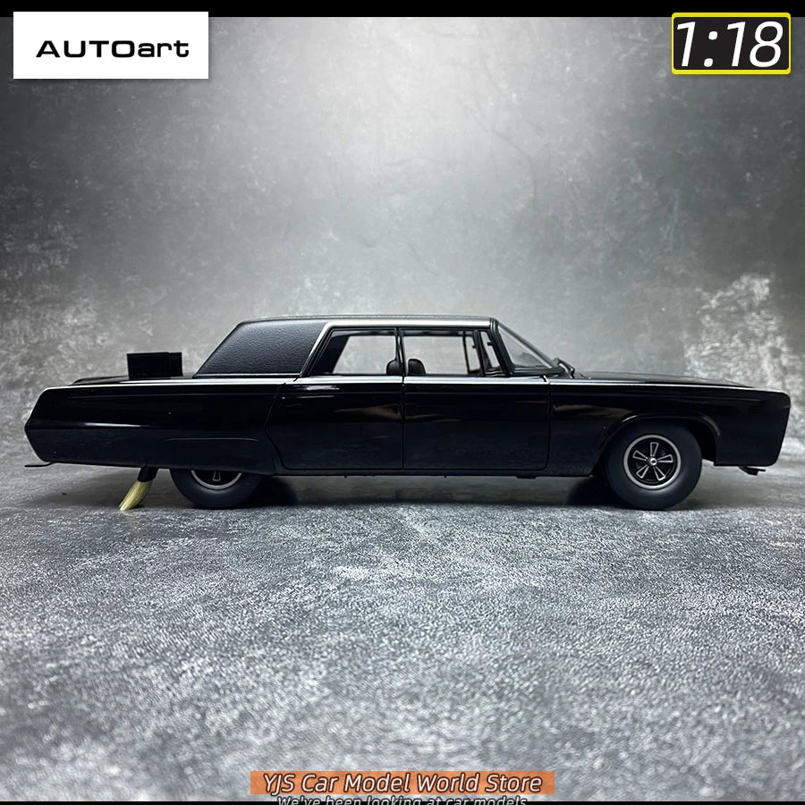 1:18 BLACK BEAUTY - GREEN HORNET