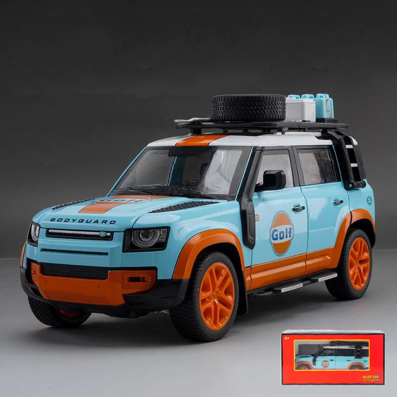 1:18 Land Rover Defender 110 Camel Cup Bay Edition