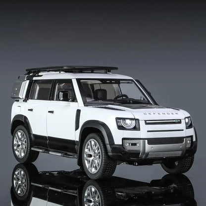 1:18 Land Rover Defender 110 Camel Cup Bay Edition