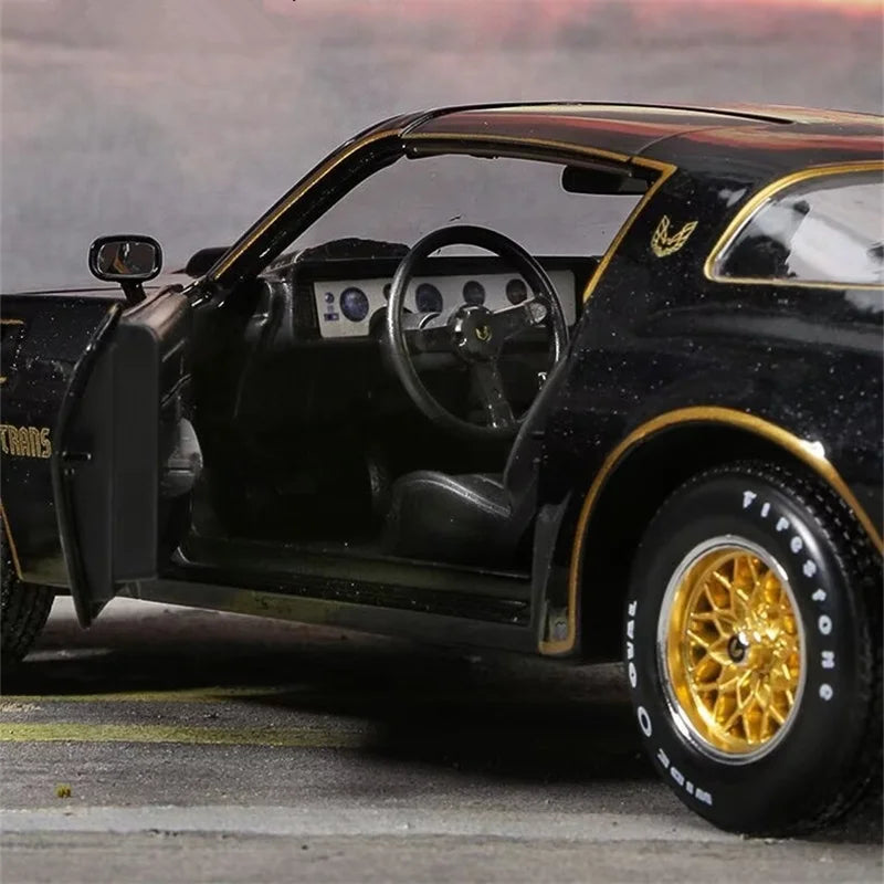 1:18 PONTIAC Firebird Trans Am 1978