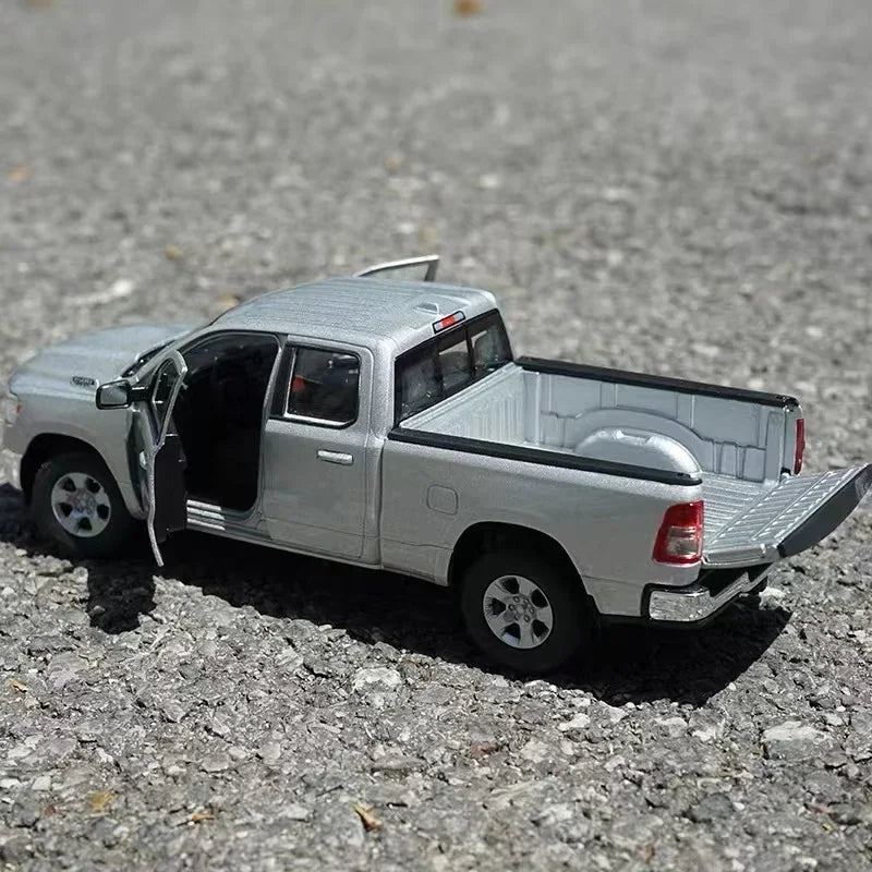1:27 Dodge RAM 1500