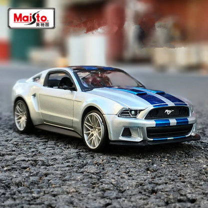 1:24 Ford Mustang Street Racer 2014