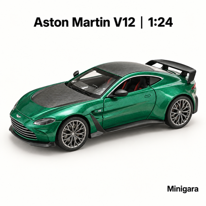 Aston Martin V12 xanh, mui và nắp ca-pô carbon