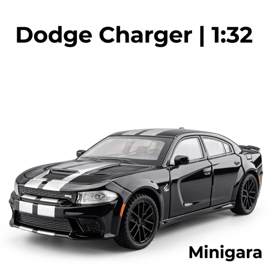 Dodge Charger đen sọc trắng