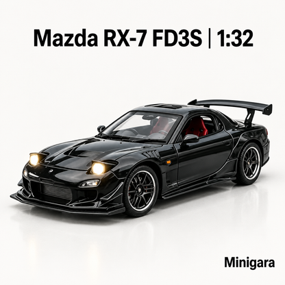 Mazda RX-7 đen, đèn bật mở