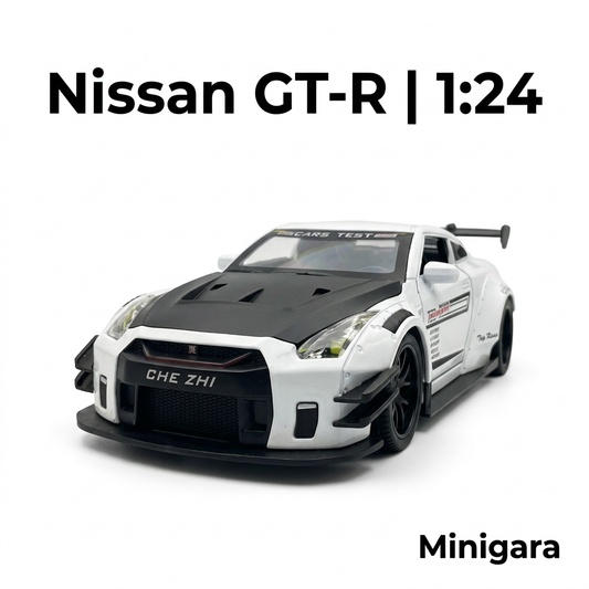 Nissan GT-R trắng nắp capo đen