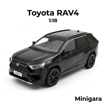 Toyota RAV4 đen, nền trắng, chữ Montserrat Bold