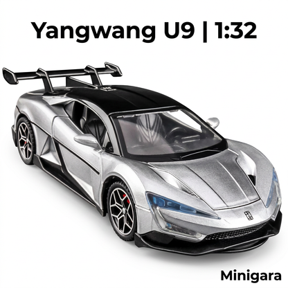 Yangwang U9 bạc mui đen